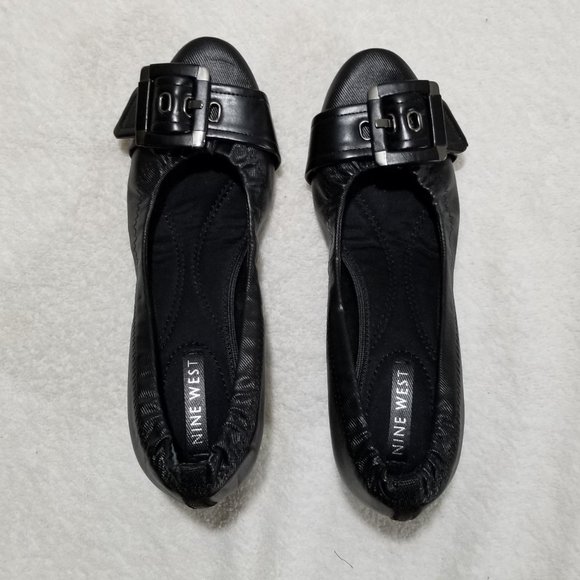 Nine West black low heels with buckle - Picture 5 of 8